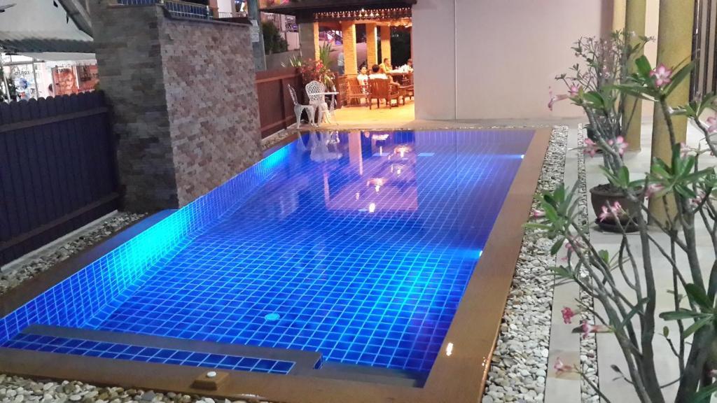 Baan Sudarat Hotel Phuket Buitenkant foto